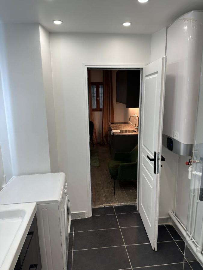 Temple Apartments Paris Exterior photo